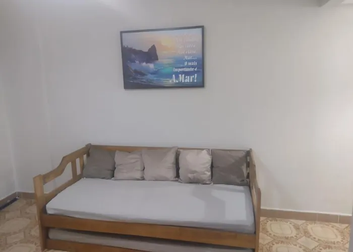 Apartamento A 50 Mt Da Praia, Tudo Novo